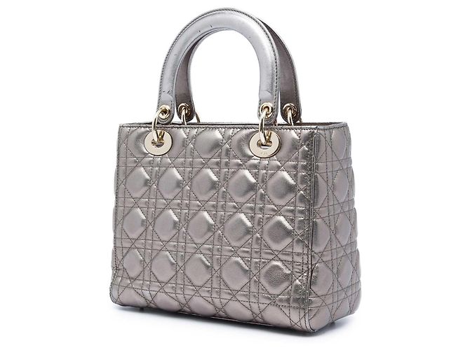 Lady Dior in agnello metallizzato argento, misura Medium - vista 2