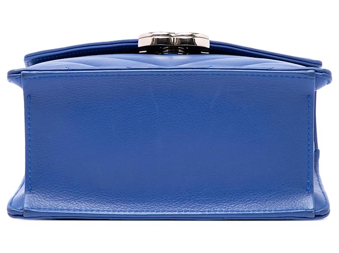 Chanel Blue Small CC Chevron Capretto Envelope Flap - vista 3