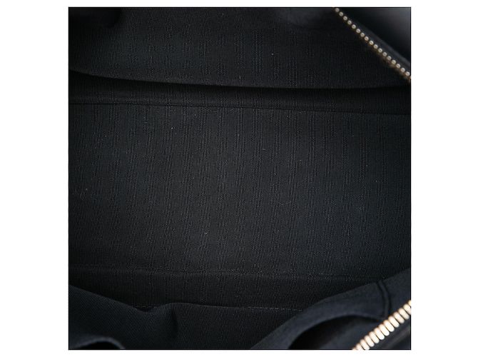 Camera Pochette caméra Chanel Beige Tricolor en peau d'agneau matelassée avec graphisme - vue 4