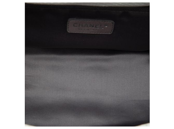 Chanel White Perforated Calfskin Reissue 2.55 East West Accordion Flap Bianco - vista 4