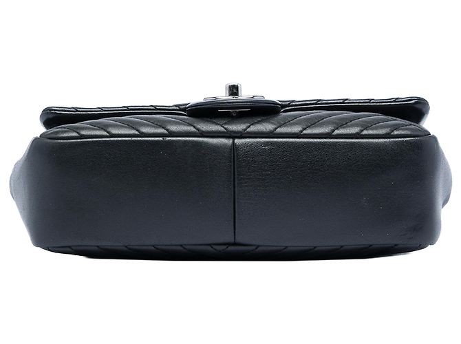 Chanel Black Small Lambskin CC Crossing Flap Nero - vista 3