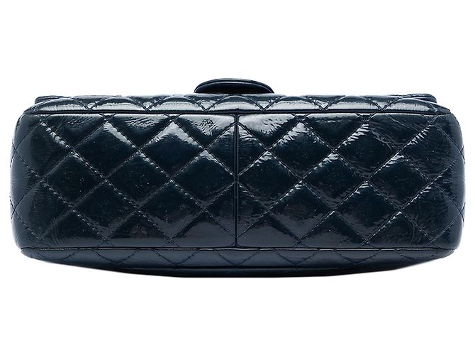 Chanel Blue Quilted Crinkled Patent Reissue 2.55 Double Flap 226 Blu navy - vista 3