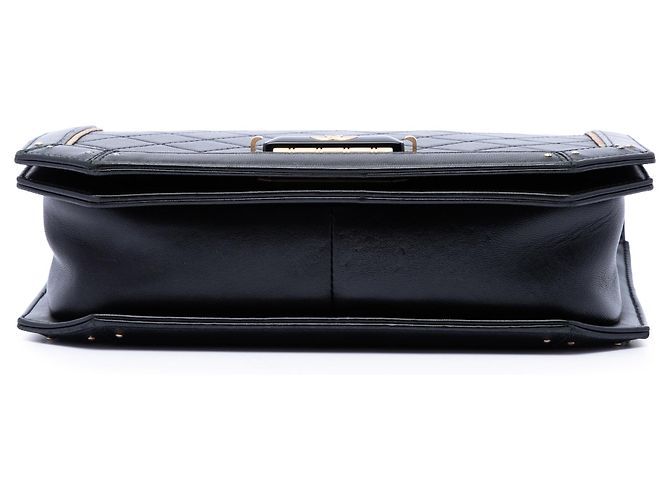 Chanel Black Quilted Calfskin Octagon CC Clasp Flap Nero - vista 3