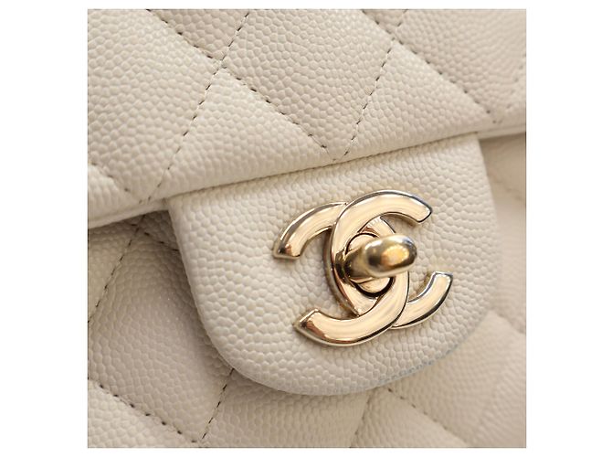 Chanel White Medium Classic Caviar Double Flap Bianco Crudo - vista 10
