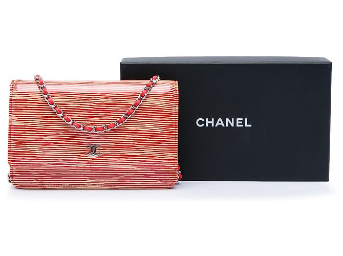 Wallet On Chain Portafoglio Chanel Red CC a righe in vernice con catena Rosso - vista 7
