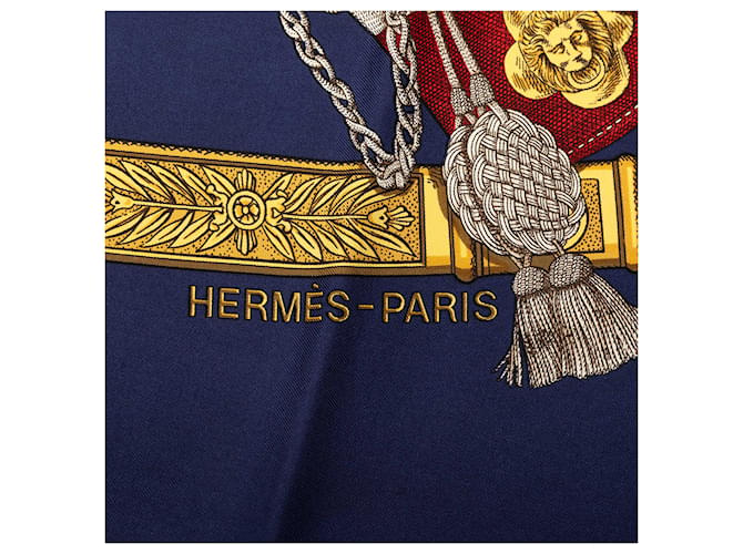 Sciarpa in seta Hermès Blue Grand Uniforme 90 Blu scuro - vista 2