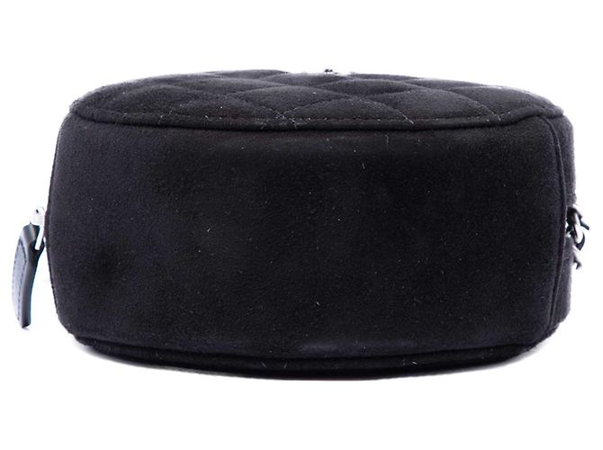 Clutch Redonda Chanel Black Quilted Suede Cocostellar con Cadena Negro - vista 3