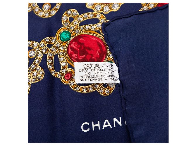 Chanel Blue Gripoix Seidenschal mit Print Blau Marineblau - Ansicht 4