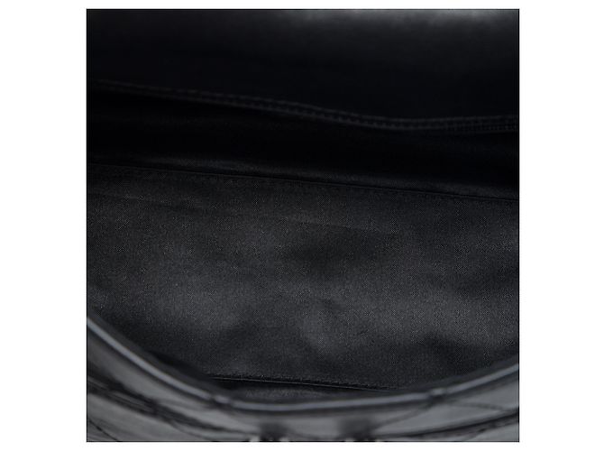 Anello a catena Chanel Black Quilted Calfskin Bijoux Chain Flap Nero - vista 4