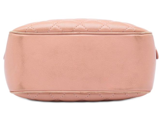 Vanity Beauty case Chanel CC trapuntato in pelle di vitello rosa, piccolo, con manico e catena - vista 3