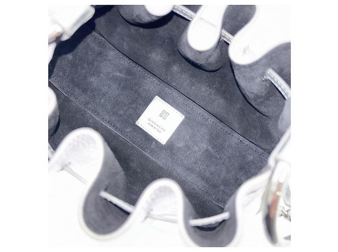 Givenchy Pumpkin Mini Schultertasche für Damen Silber - Ansicht 4