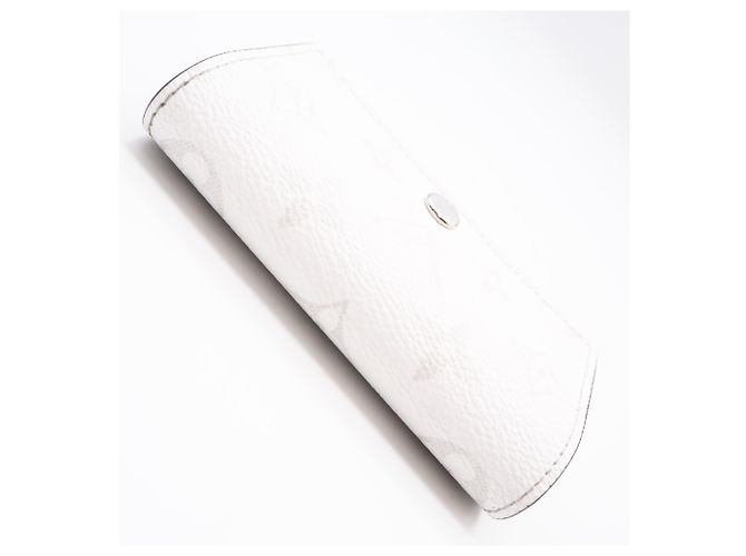 Louis Vuitton Taigarama Victor Wallet Brown White - view 5