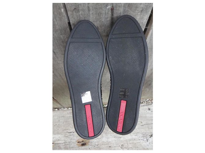 Stivaletti Chelsea Prada in pelle neri con borchie Nero - vista 6