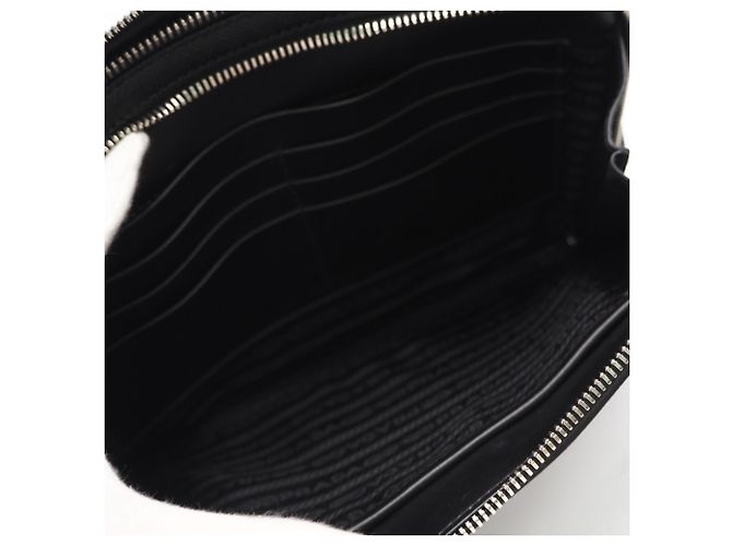 Clutch in Saffiano Prada Marrone Nero - vista 12