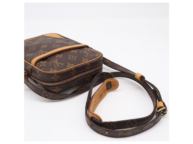 Borsa a Spalla Louis Vuitton Monogram Danube Marrone Beige - vista 9