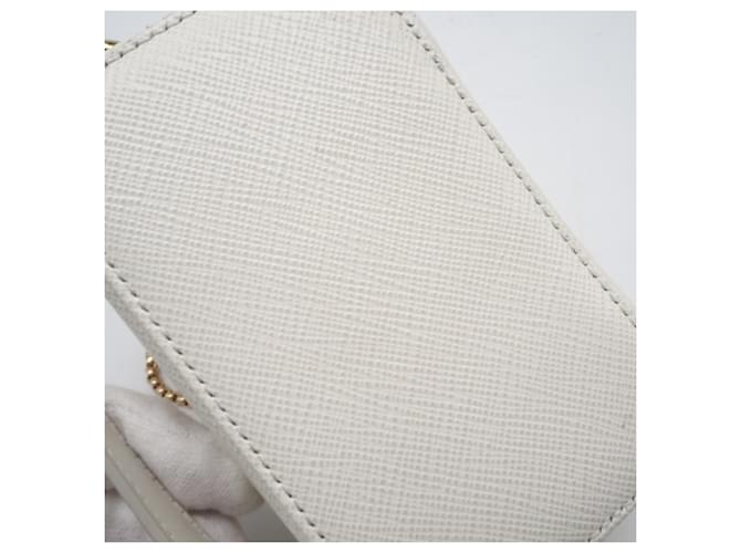 PRADA Saffiano Triangle Mini Pouch Weiß - Ansicht 3