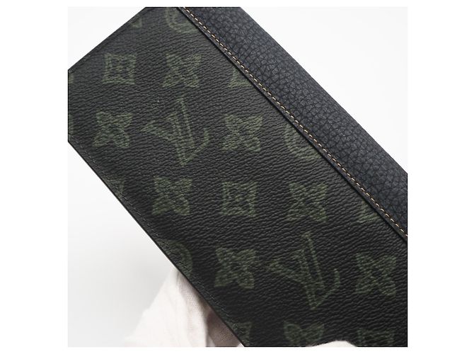 Louis Vuitton Monogram Portefeuille Brazza NM Marrone Verde Blu navy - vista 4