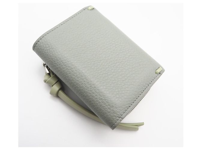 FENDI Peekaboo Micro Tri-fold Wallet Green - view 2