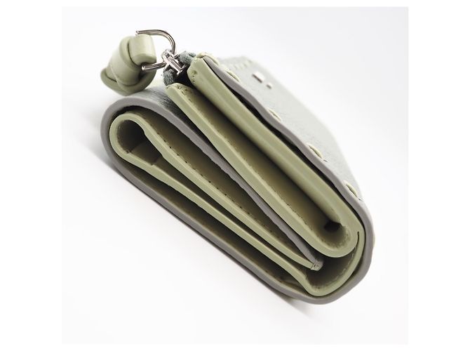 FENDI Peekaboo Micro Tri-fold Wallet Green - view 6