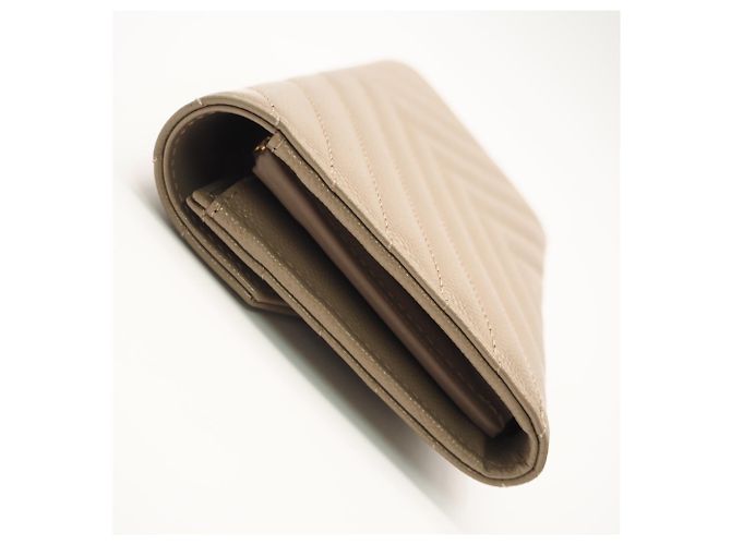 Cartera larga Cassandra Matelassé Yves Saint Laurent Beige - vista 7