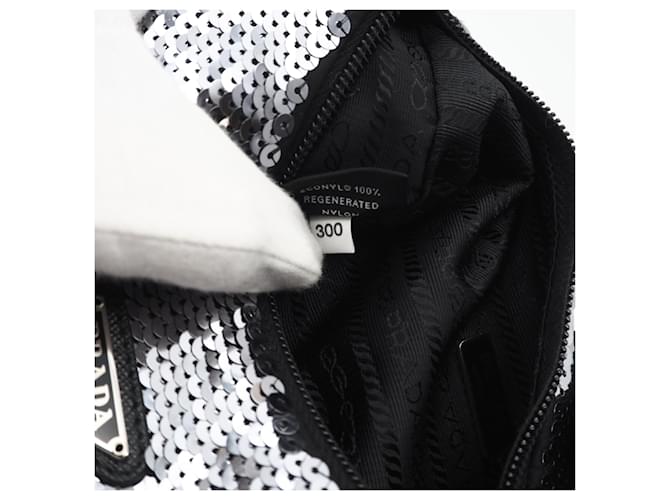 Borsa Hobo Prada Nylon Re-Edition Sequin Nero Argento - vista 11
