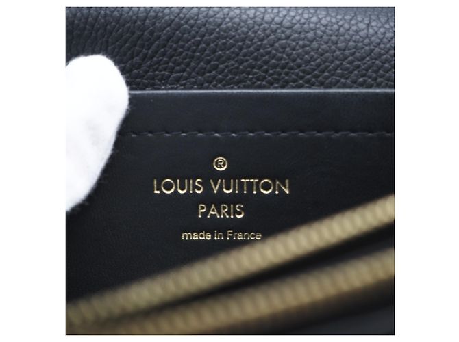 Borsa a tracolla Louis Vuitton Monogram Empreinte Marceau Nero - vista 15