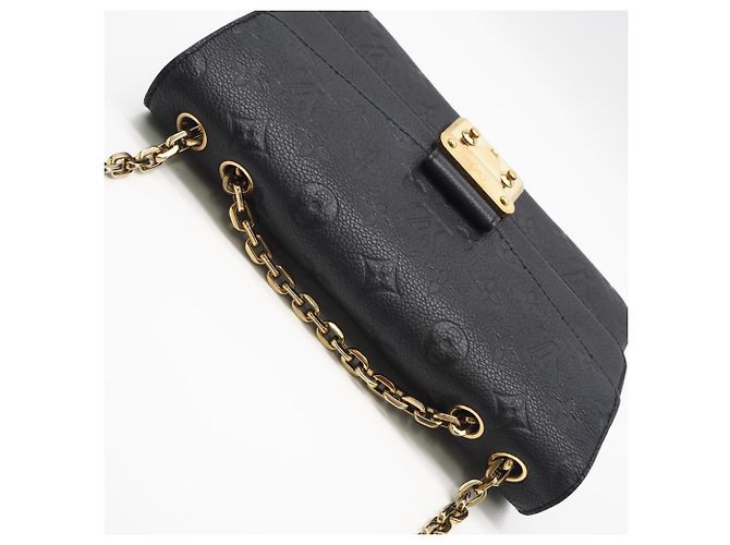 Borsa a tracolla Louis Vuitton Monogram Empreinte Marceau Nero - vista 7