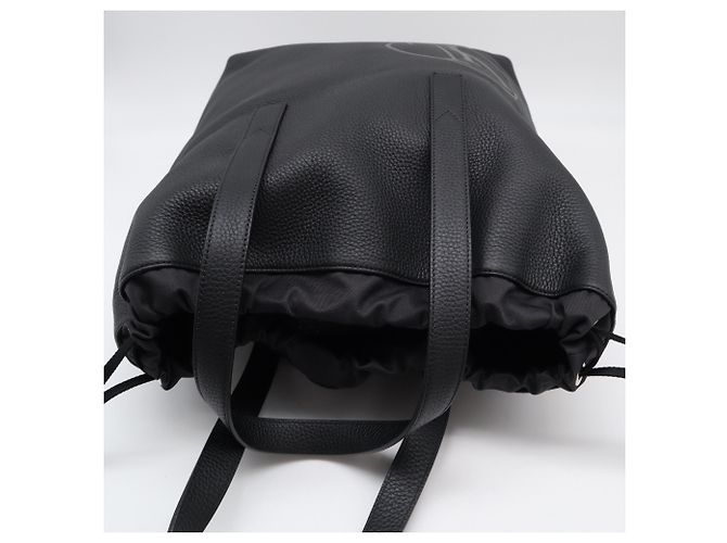 Sac cabas Louis Vuitton Taurillon LV Circle Cavalier Marron Noir - vue 8
