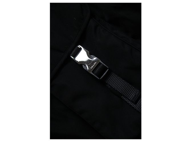 Prada, camicia con bottoni in Re-Nylon a maniche lunghe e corte Nero - vista 6