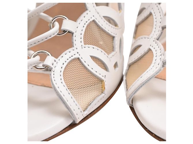 Sandali con tacco Gianvito Rossi Cutout Lace-Up in pelle bianca Bianco Crudo - vista 11