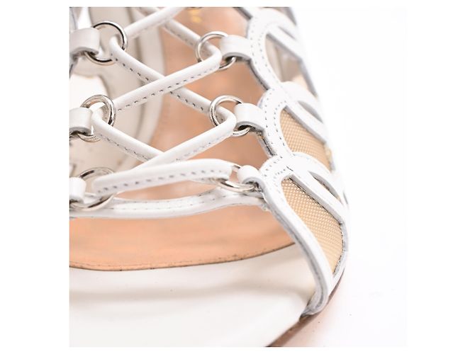 Sandali con tacco Gianvito Rossi Cutout Lace-Up in pelle bianca Bianco Crudo - vista 13