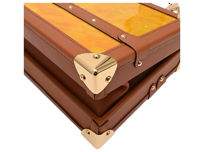 Borsa a tracolla Louis Vuitton Petite Malle V in madreperla gialla - vista 21