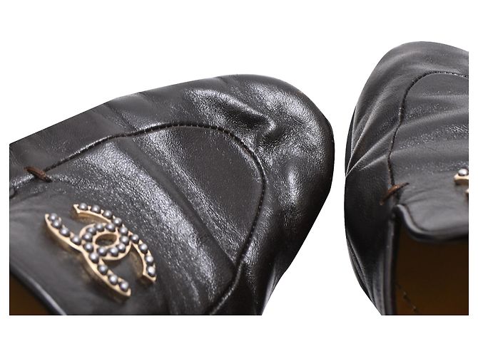 Timeless Mocassini Chanel CC decorati in pelle di vitello nera Nero - vista 21