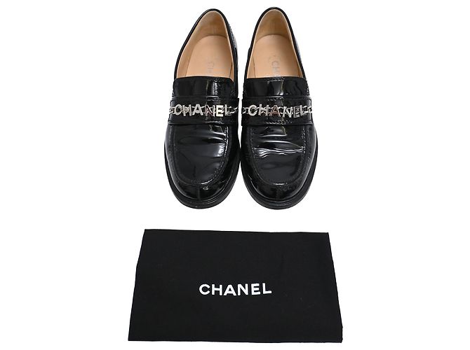 Timeless Mocassini Chanel Logo-Plaque in vernice nera Nero - vista 10