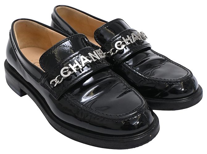 Timeless Mocassini Chanel Logo-Plaque in vernice nera Nero - vista 4