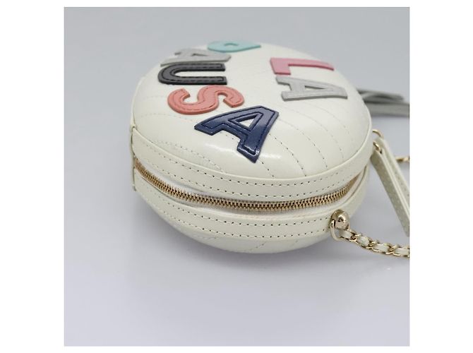 Chanel La Pausa Evening Chevron Lambskin with Applique Bianco - vista 4