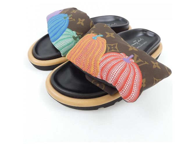 Sandali Louis Vuitton Yayoi Kusama Pumpkin Marrone - vista 3