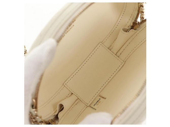 Chanel La Pausa Evening Chevron Lambskin with Applique Bianco - vista 5