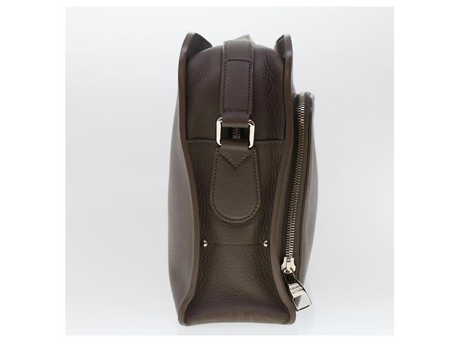 Louis Vuitton Naxos Leather Marrone - vista 3