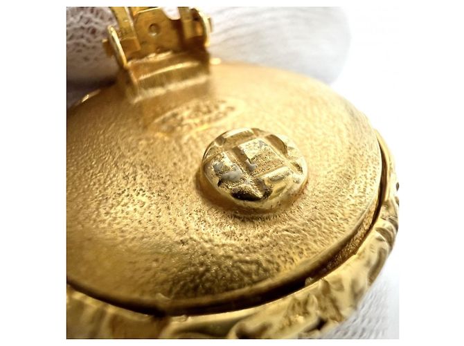 Orecchini vintage Chanel a clip con perla finta D'oro - vista 10
