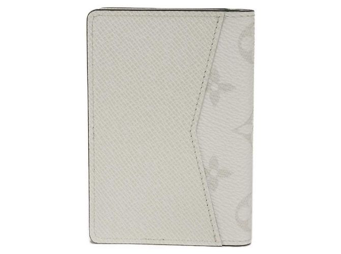 Organizer Louis Vuitton Taiga Leather Card Case White - view 3