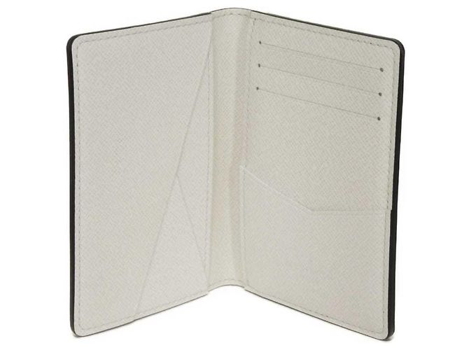 Organizer Louis Vuitton Taiga Leather Card Case White - view 4