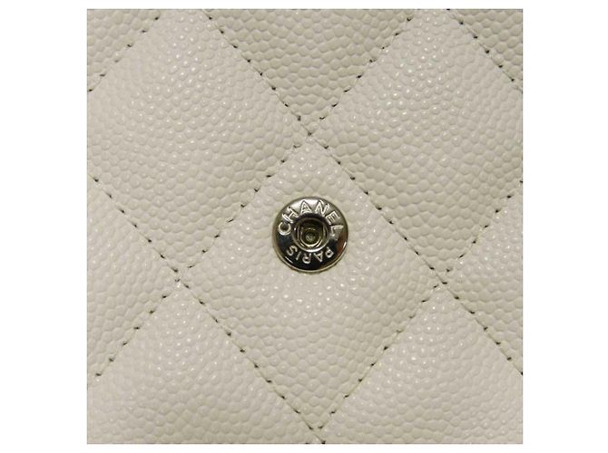 Chanel Matelassé Medium Tri-fold Wallet Weiß - Ansicht 13