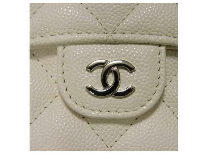 Chanel Matelassé Medium Tri-fold Wallet Weiß - Ansicht 18