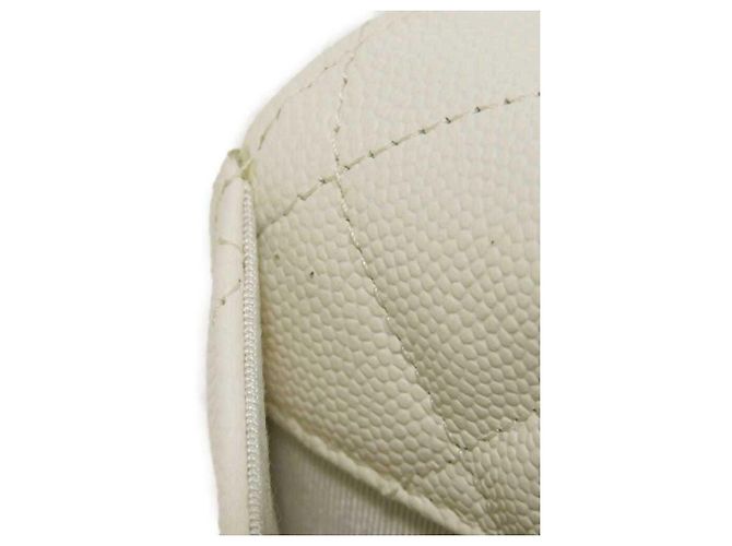Chanel Matelassé Medium Tri-fold Wallet Weiß - Ansicht 20