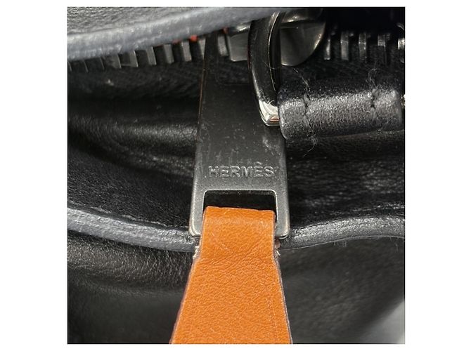 Hermès Borsa a tracolla Hermes Men's Caravan Horizontal MM Nero - vista 5