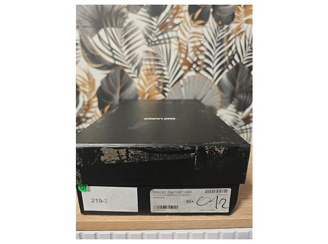 Saint Laurent Décolleté a punta in velluto nero - vista 11