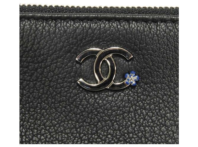 Chanel Black Goat Leather Coin Purse - view 11