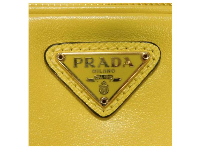 Borsa a secchiello Duetto in Saffiano Prada Giallo - vista 10