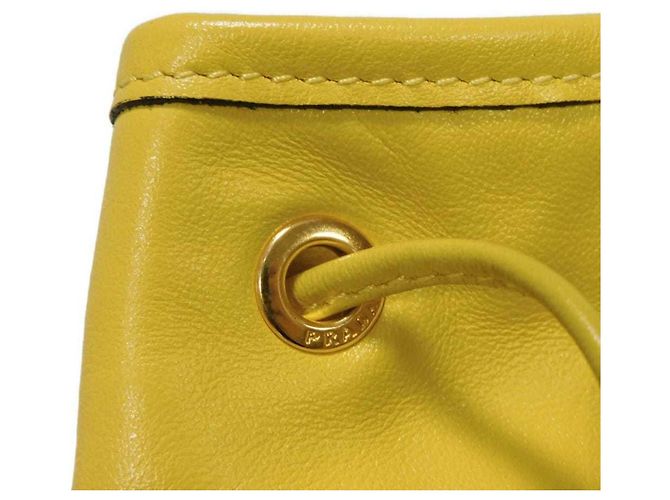Borsa a secchiello Duetto in Saffiano Prada Giallo - vista 11